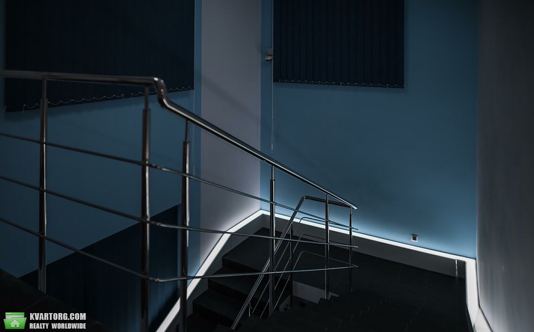 Sell office. Киев,  Днепровская наб — photo 2