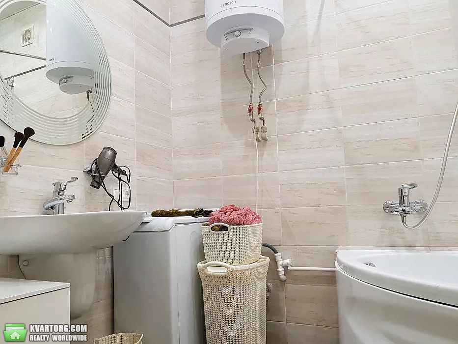 Rent out 2-room apartment. Днепропетровск, титова — photo 2
