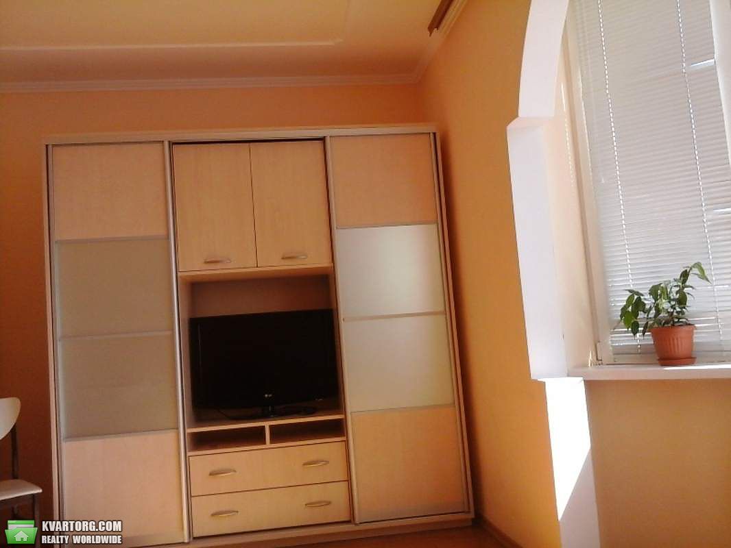 Sell 2-room apartment. Киев,  Руданского — photo 2