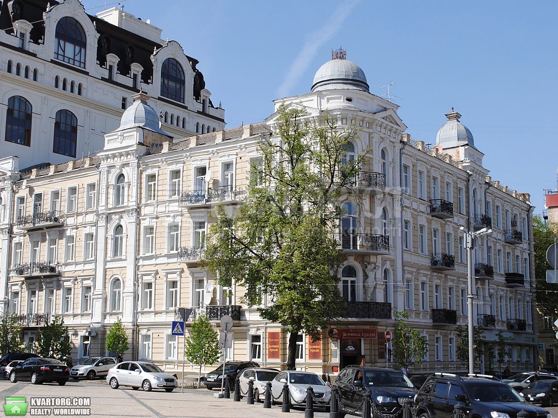 Rent out 1-room apartment. Киев,  Владимирская — photo 1