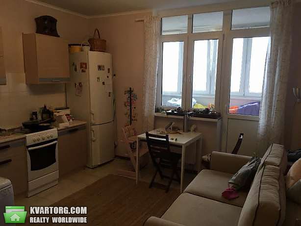 Sell 1-room apartment. Киев,  Воскресенская — photo 4