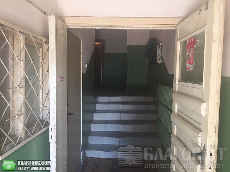 Sell 2-room apartment. Киев,  Захаровская — photo 6