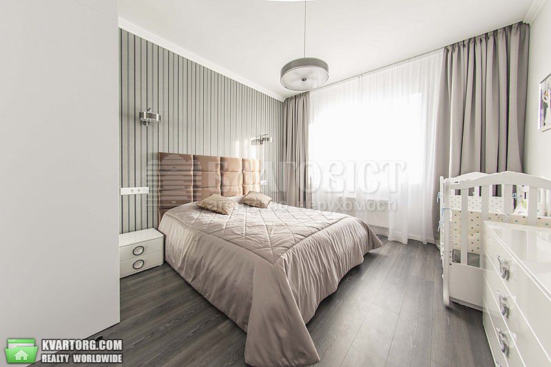 Sell 3-room apartment. Киев,  Драгомирова — photo 5