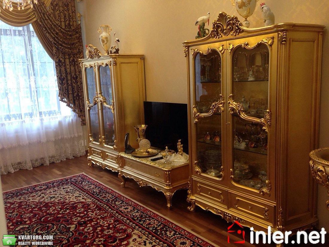 Rent out 3-room apartment. Одесса,  Французский бульвар — photo 1