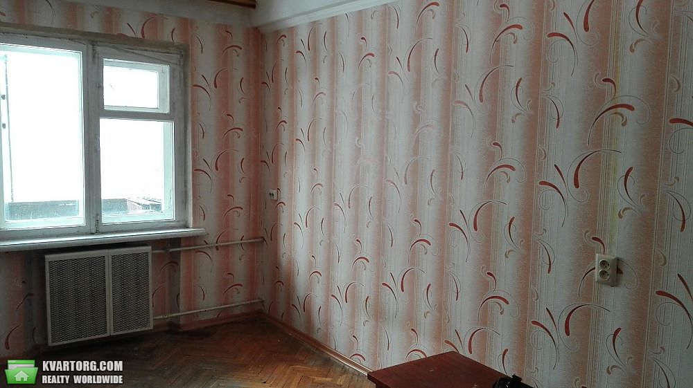 Sell 2-room apartment. Киев,  Метростроевская — photo 2