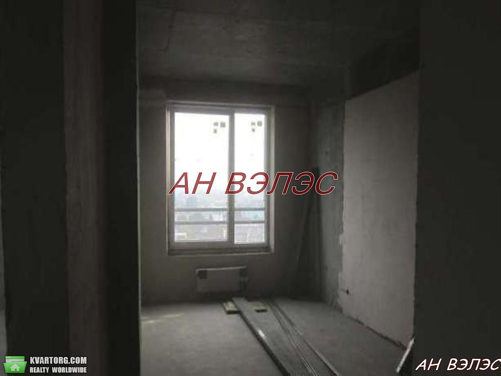 Sell 3-room apartment. Киев,  Дегтяревская — photo 4