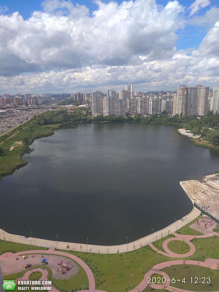 Sell 2-room apartment. Киев,  Ревуцкого — photo 1