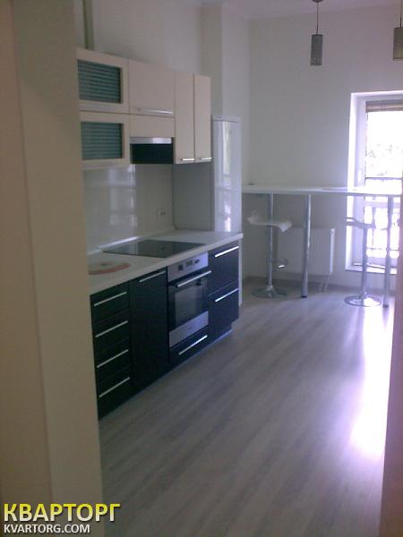 Rent out 1-room apartment. Киев, Щорса — photo 1