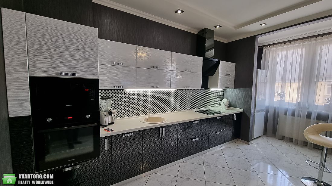 Sell 3-room apartment. Донецк,  Маяковского — photo 4