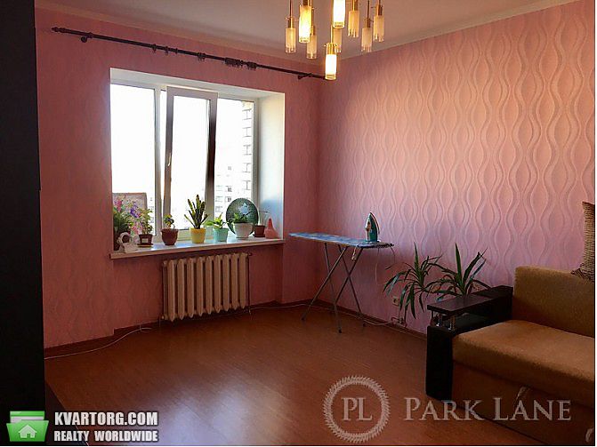 Sell 2-room apartment. Киев,  Ахматовой — photo 1