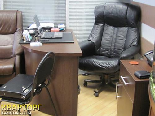 Rent out office. Киев, Кловский спуск — photo 1