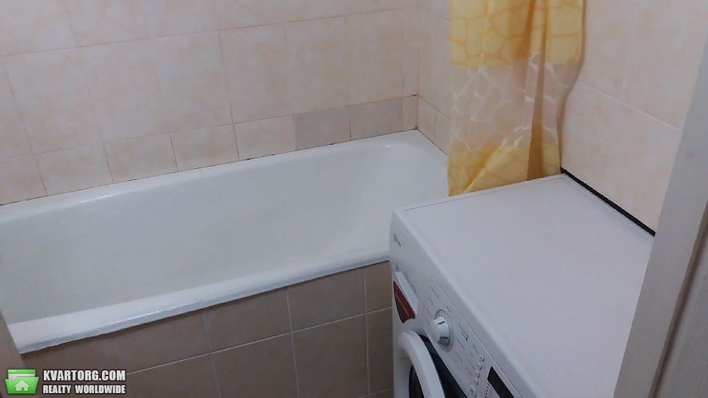 Rent out 1-room apartment. Киев,  Радужная — photo 3