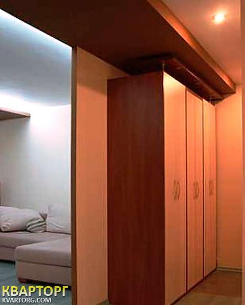 Rent out 1-room apartment. Киев,  Саксаганского — photo 4