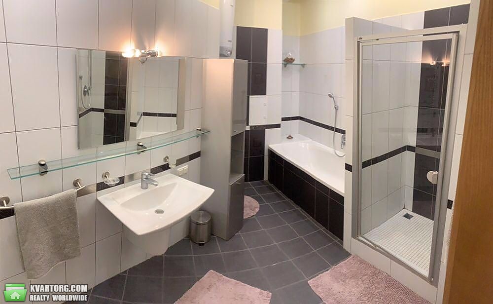 Rent out 2-room apartment. Киев, Владимирская — photo 4