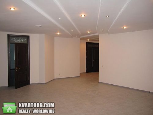 Rent out office. Киев, Ирининская — photo 3