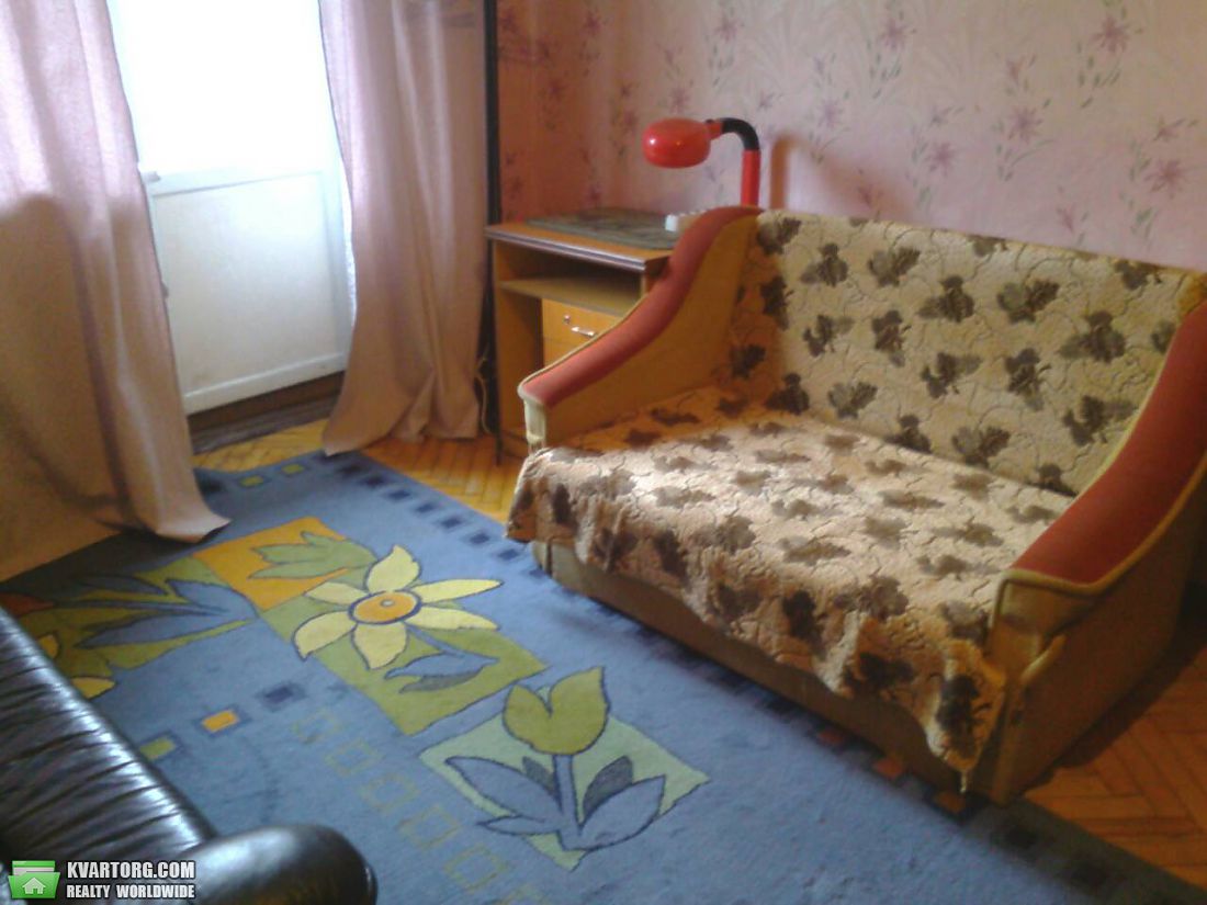 Rent out 2-room apartment. Киев, Баггоутовская — photo 8