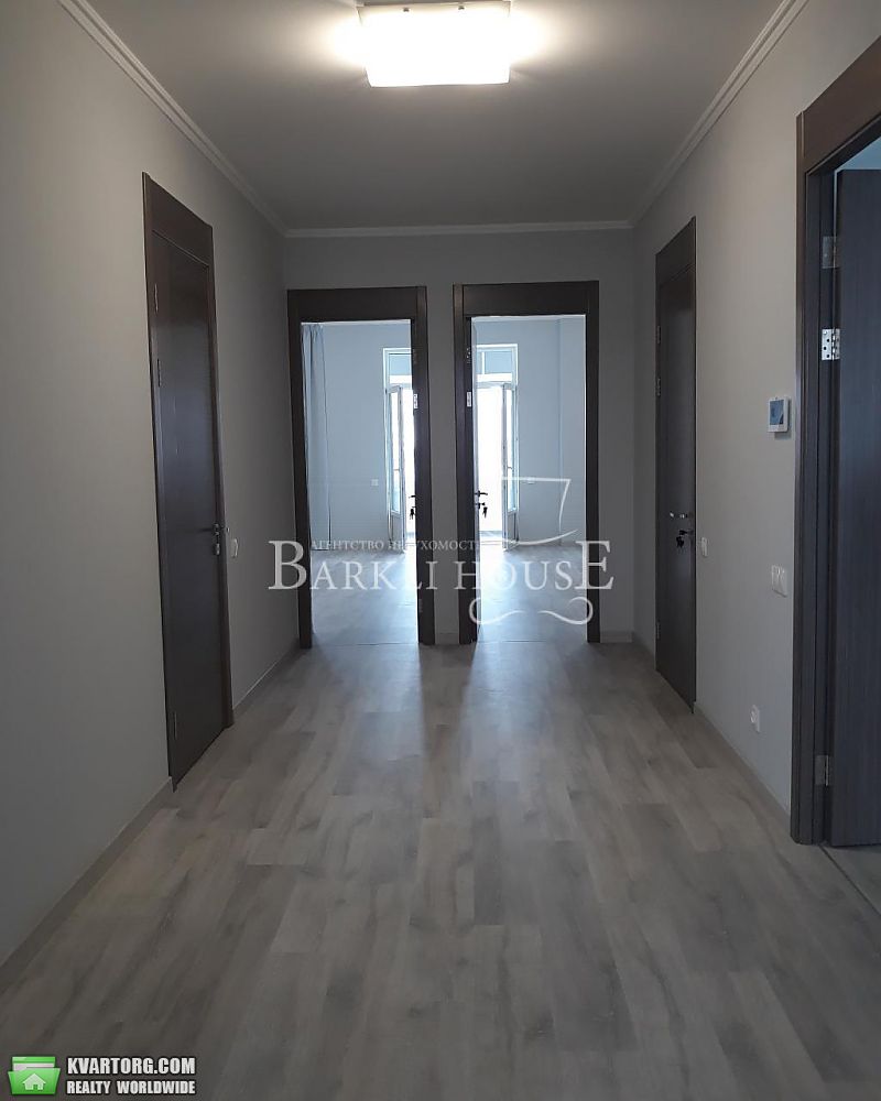 Rent out 4-room apartment. Киев,  Тургеневская — photo 6