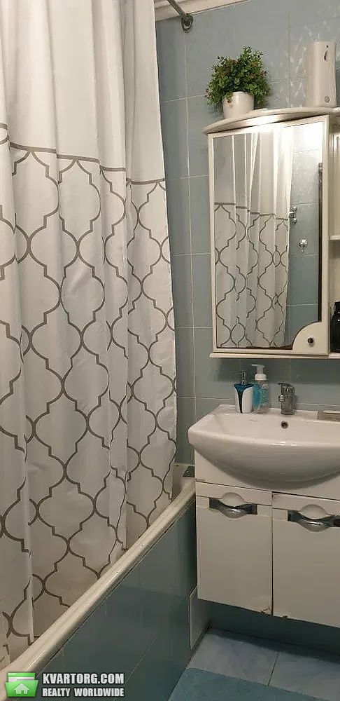 Rent out 2-room apartment. Киев, сосницкая — photo 8