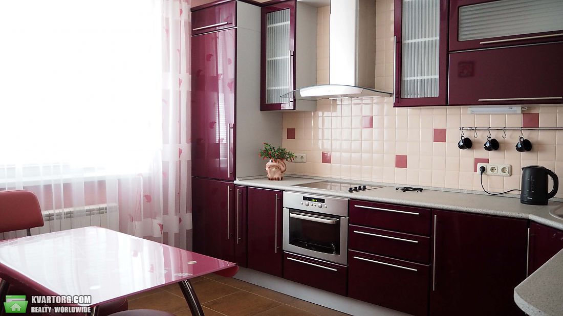 Sell 3-room apartment. Киев,  Ахматовой — photo 1