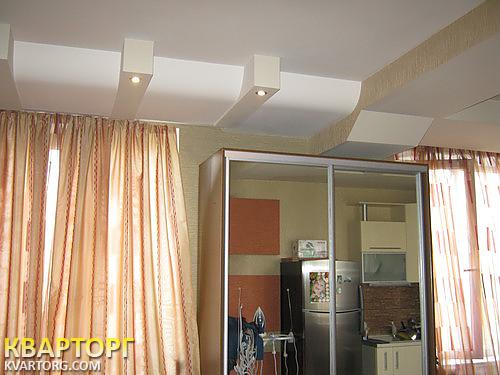Sell 2-room apartment. Киев,  Фрунзе — photo 3