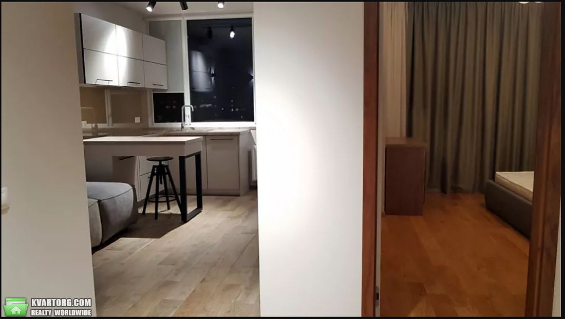 Rent out 2-room apartment. Киев,  Просвещения — photo 4