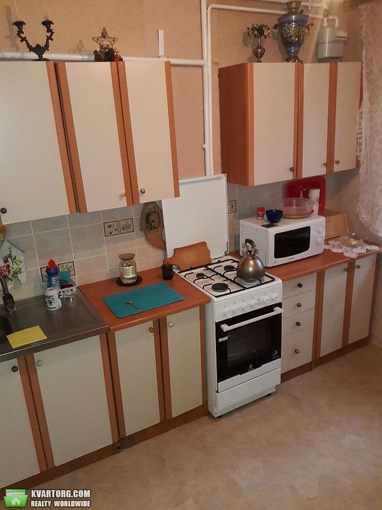 Sell 3-room apartment. Днепропетровск, ж/м Тополь-1 — photo 1