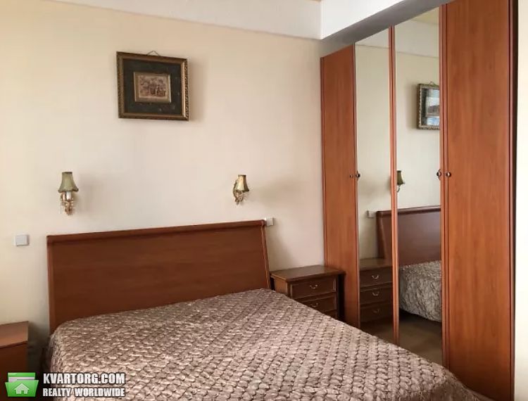 Rent out 2-room apartment. Киев,  Антоновича — photo 5