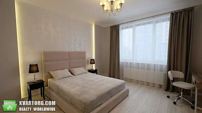 Rent out 2-room apartment. Киев,  Днепровская наб — photo 2