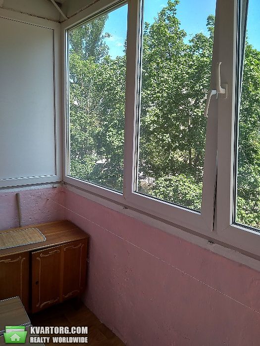 Rent out 1-room apartment. Киев,  Лайоша Гавро — photo 6