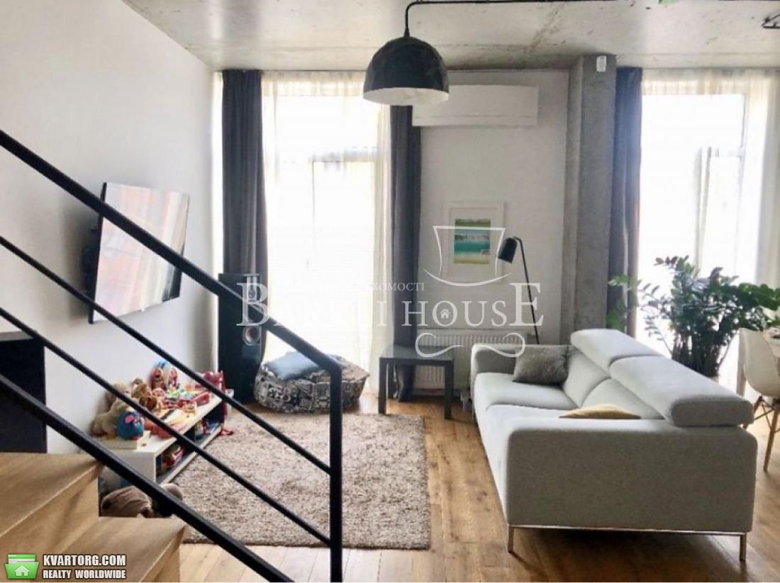 Rent out 3-room apartment. Киев, регенераторная — photo 1