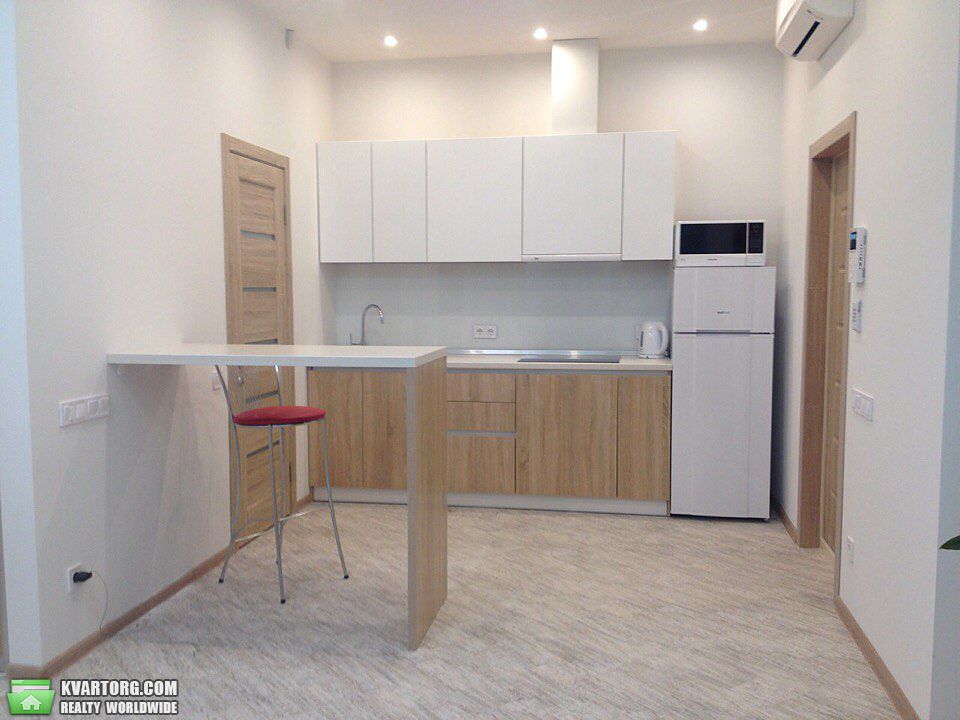 Rent out 1-room apartment. Днепропетровск, жк Кировский — photo 1