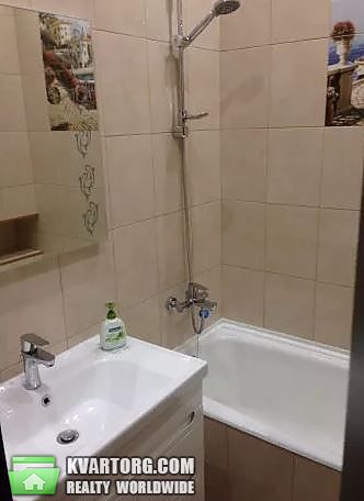 Rent out 2-room apartment. Киев, - — photo 7