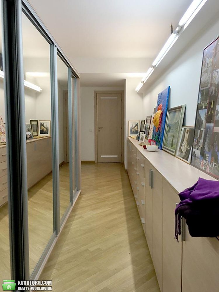 Rent out 5-room apartment. Киев,  Гончара — photo 10