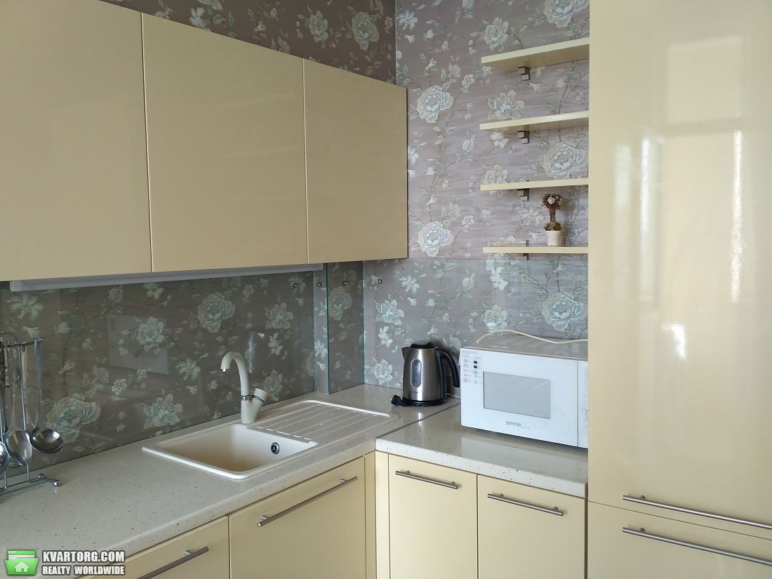 Sell 2-room apartment. Киев, Маяковского — photo 2
