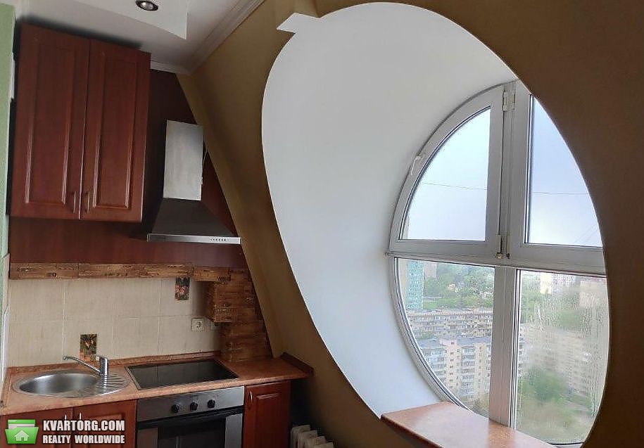 Sell 1-room apartment. Киев,  Макеевская — photo 4