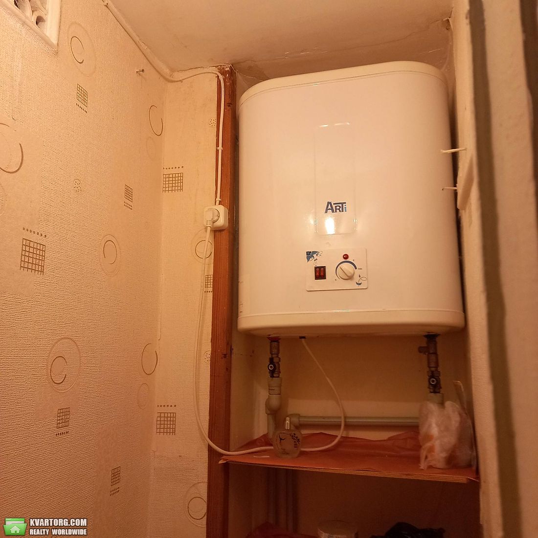 Rent out 2-room apartment. Киев,  Волгоградская — photo 9