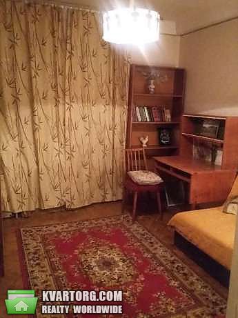 Rent out 2-room apartment. Киев,  Энтузиастов — photo 5
