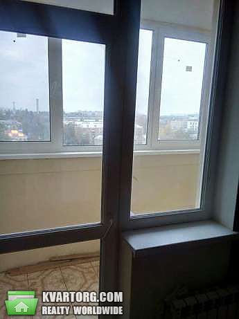 Rent out 1-room apartment. Киев,  Невская — photo 2