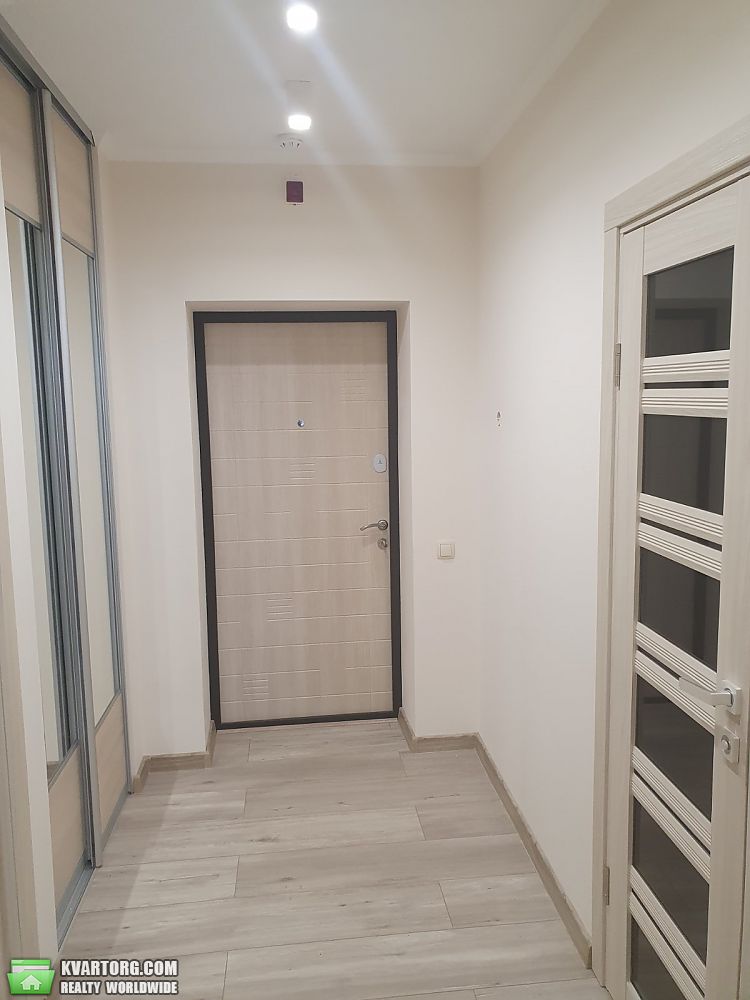 Rent out 1-room apartment. Киев,  Глушкова пр — photo 7