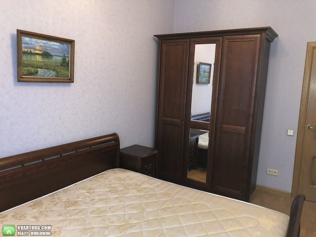 Rent out 2-room apartment. Киев,  Шелковичная — photo 8