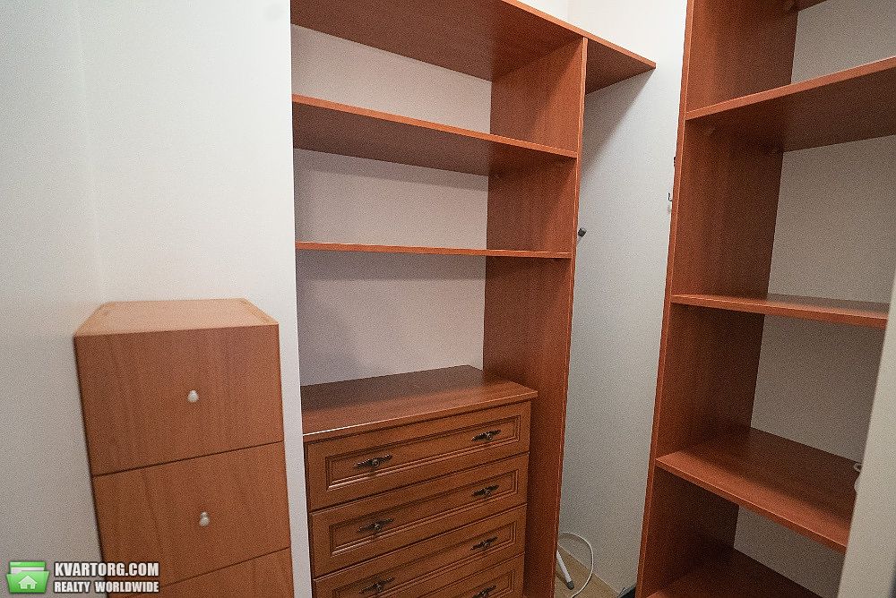 Rent out 2-room apartment. Киев,  Голосеевский пр — photo 10