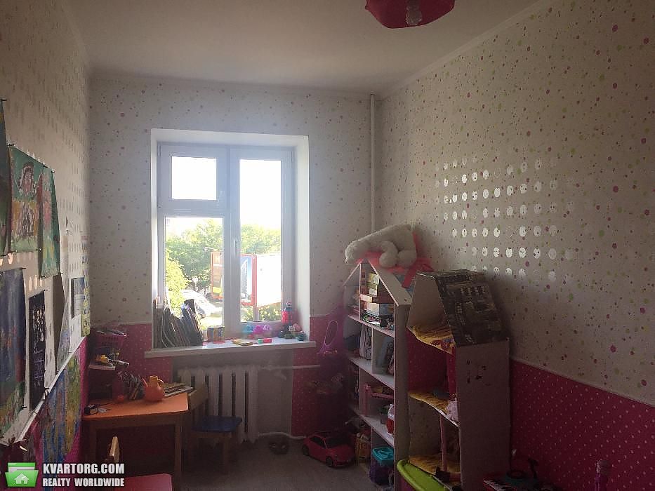Sell 2-room apartment. Киев,  Набережно-Луговая — photo 9