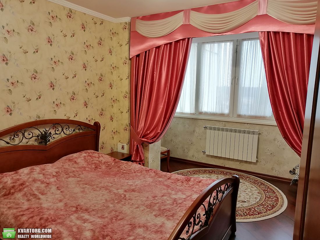 Rent out 3-room apartment. Киев,  Харьковское шоссе — photo 3