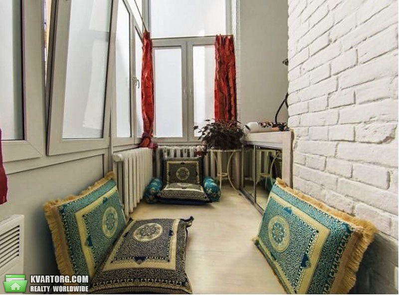 Rent out 3-room apartment. Киев,  Большая Васильковская — photo 4