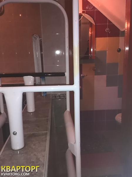 Rent out house. Киев,  Монтажников — photo 8