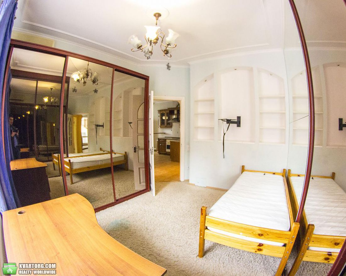 Sell 3-room apartment. Киев,  Дмитриевская — photo 7