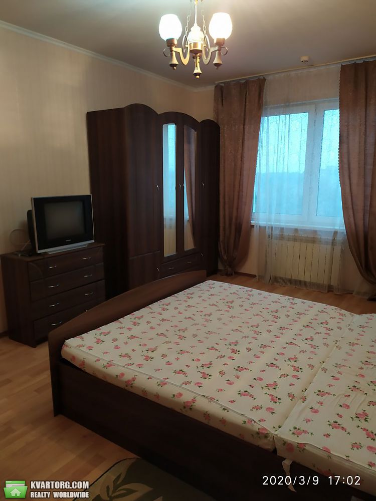 Rent out 2-room apartment. Киев, Бородина — photo 1