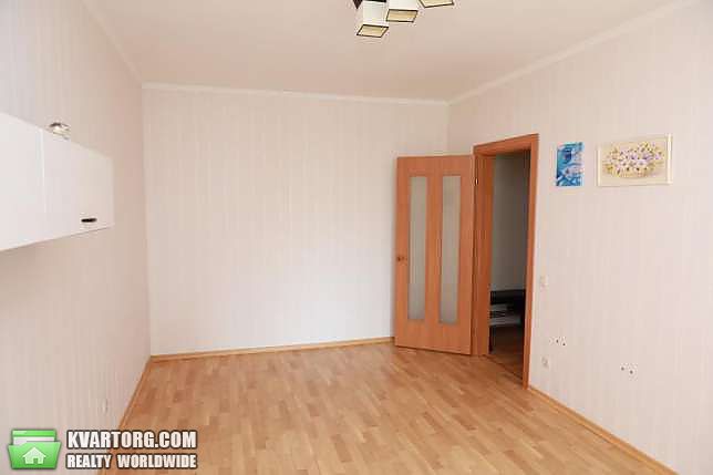 Rent out 1-room apartment. Киев,  Урловская — photo 6