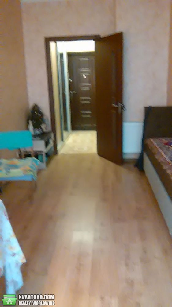 продам 1-комнатную квартиру. Киев,  Харьковское шоссе - фото 2