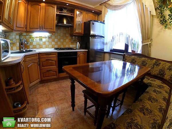 Rent out 3-room apartment. Киев,  Мельникова — photo 5